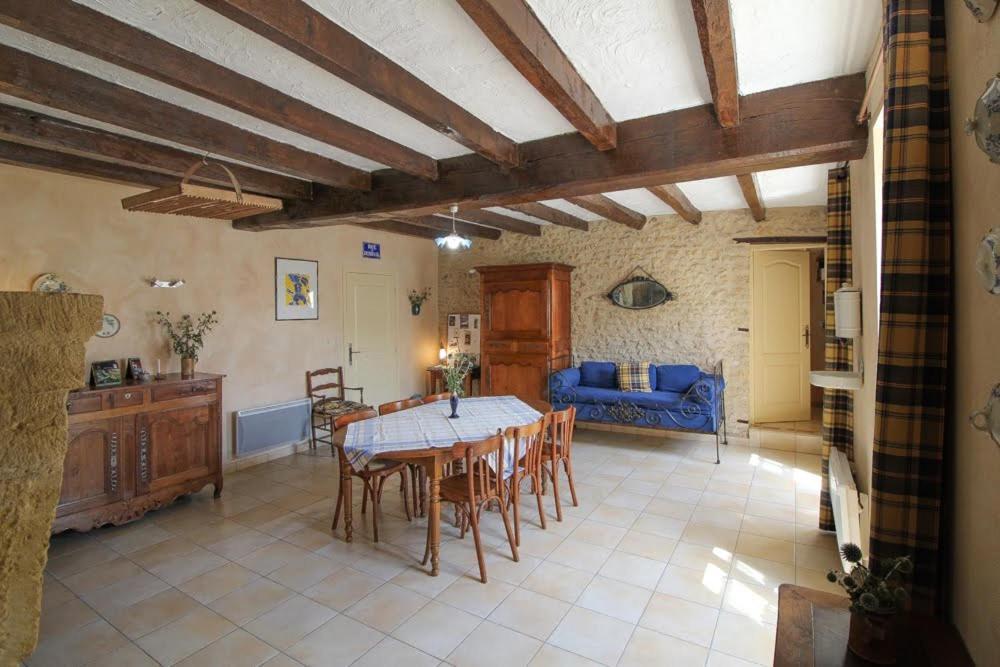 La Jariette Bed & Breakfast Airvault Екстериор снимка